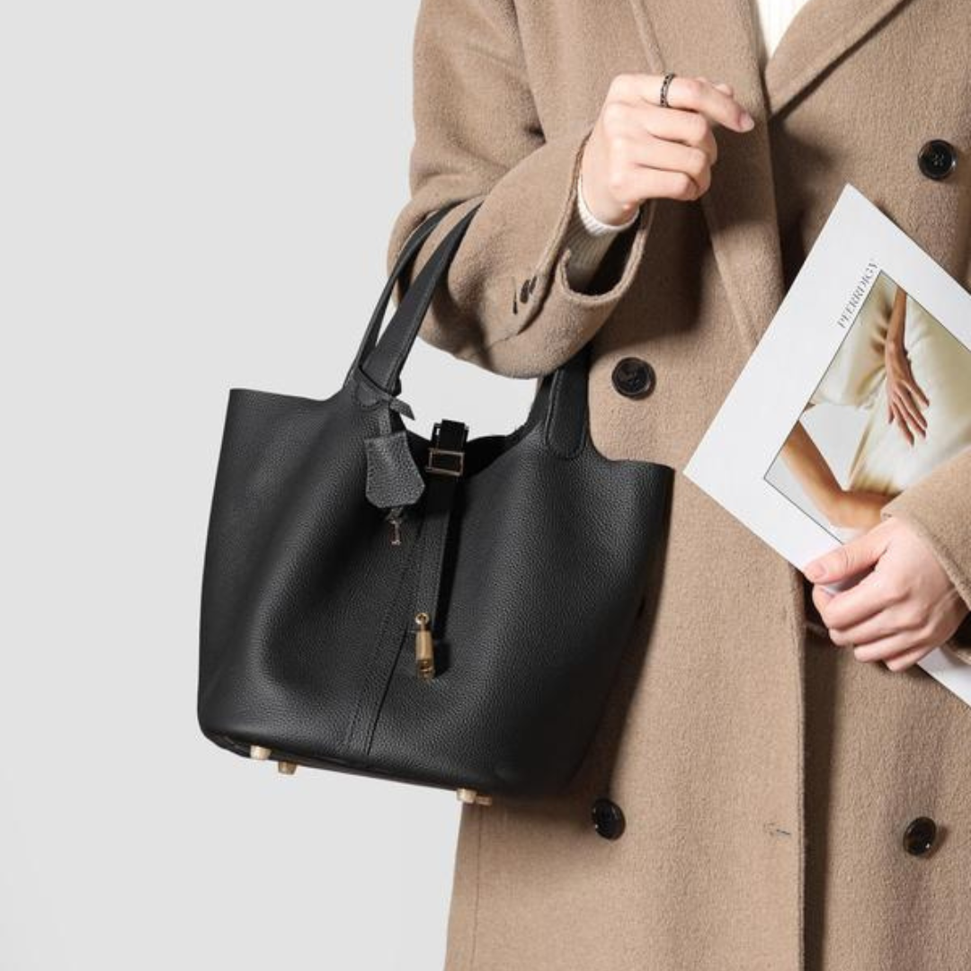Kate | Elegant Pebbled Lock Tote