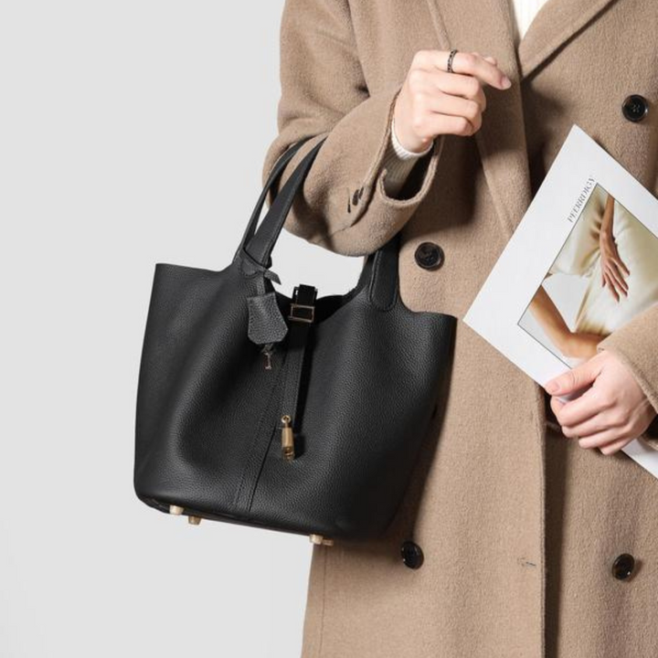 Kate | Elegant Pebbled Lock Tote
