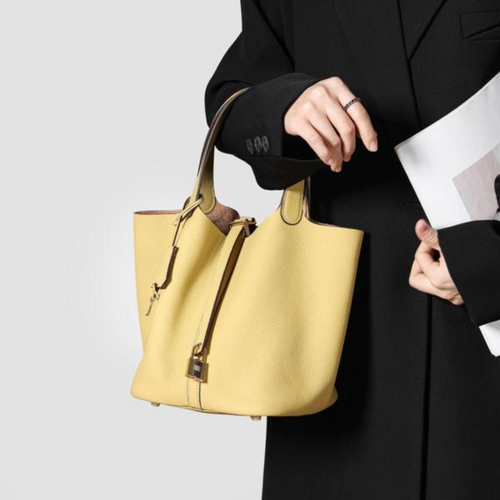Kate | Elegant Pebbled Lock Tote