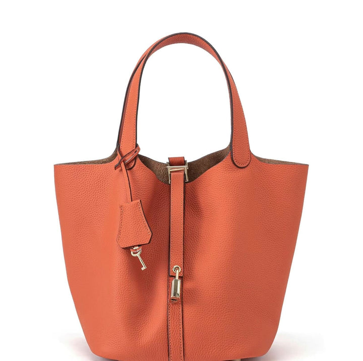 Kate | Elegant Pebbled Lock Tote