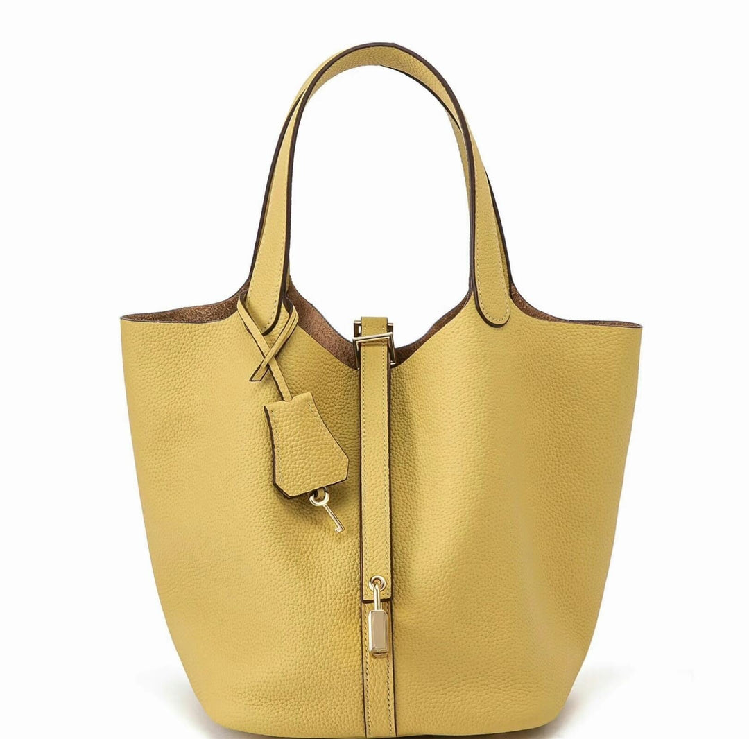 Kate | Elegant Pebbled Lock Tote